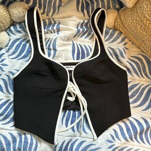 NWOT RUMORED TIE TOP